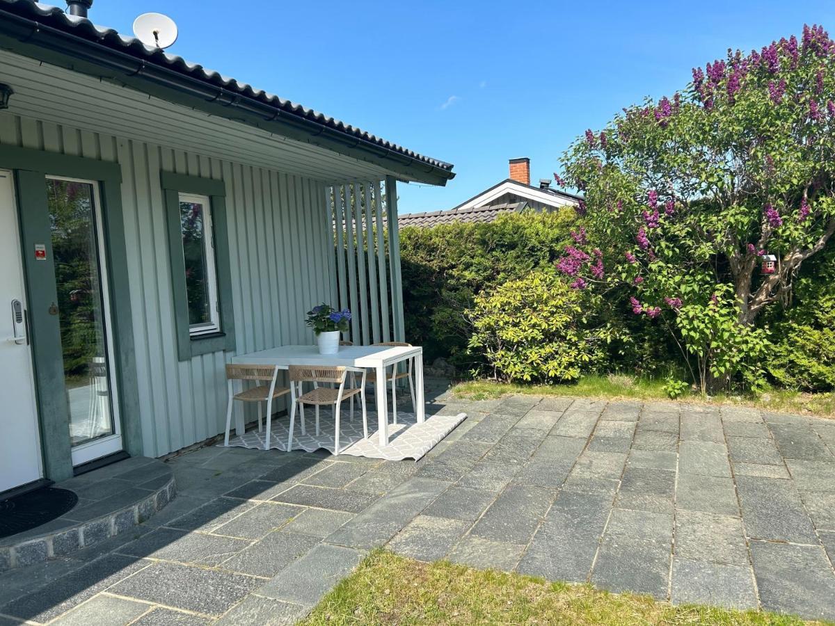 Villa Stockholm Taby Екстериор снимка